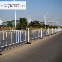 道路护栏